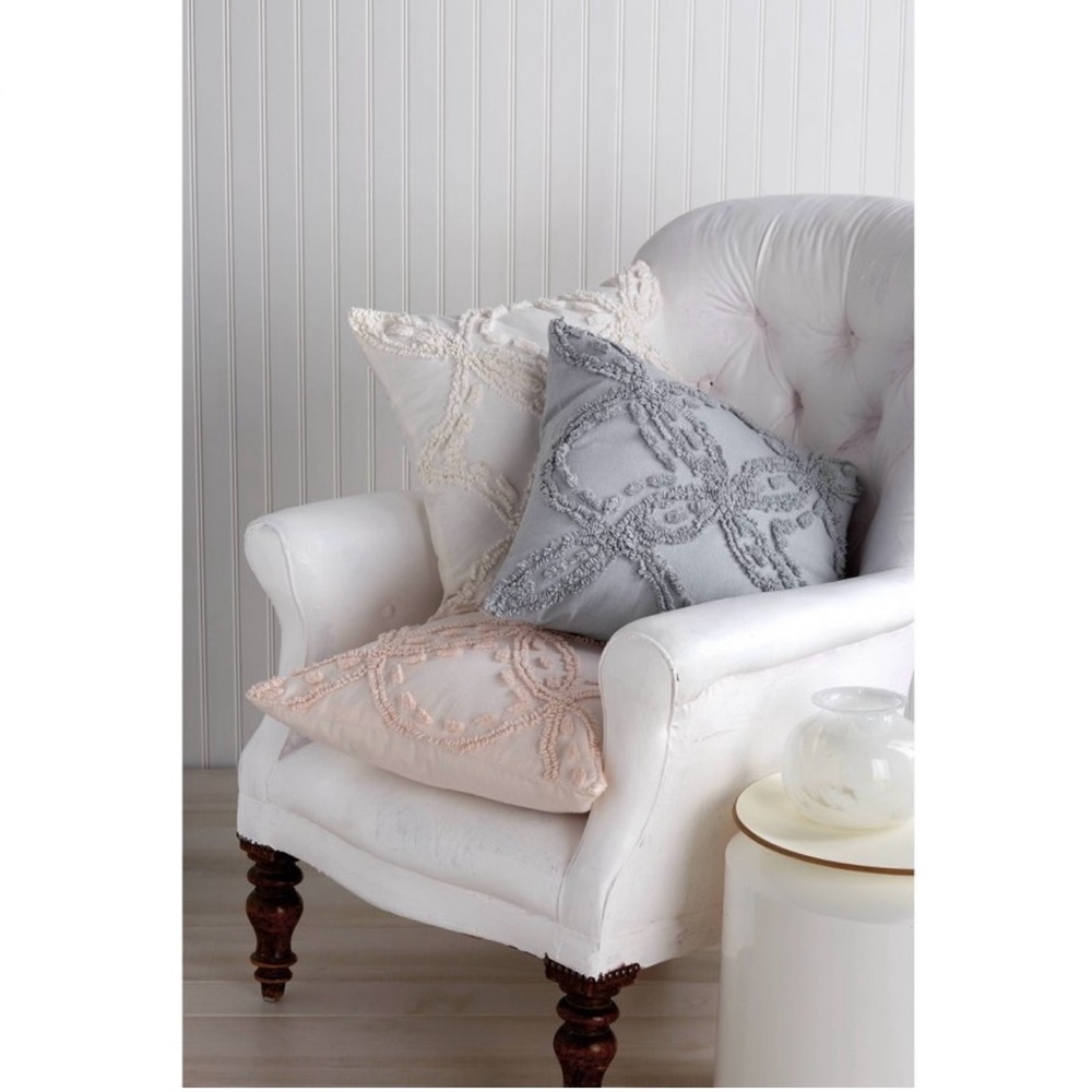 Peri Home Metallic Chenille Decorative Pillow
Blush Pink, Cotton Accent 18”
